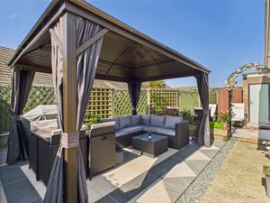 Enclosed Rear Garden- click for photo gallery